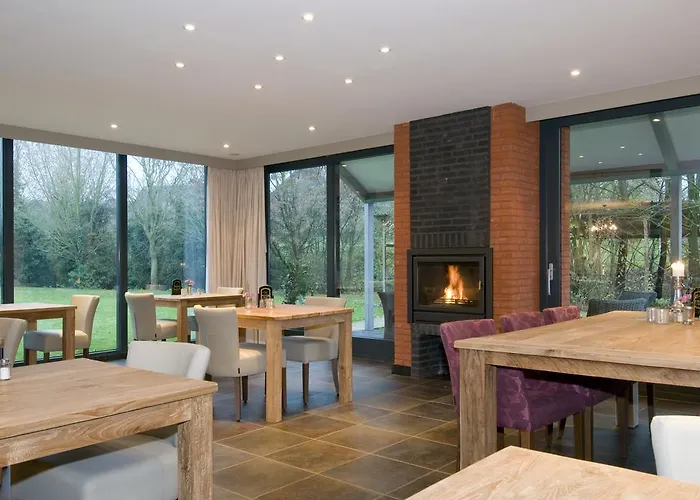 فندق مبيت وإفطار Commandeur ميشيلين