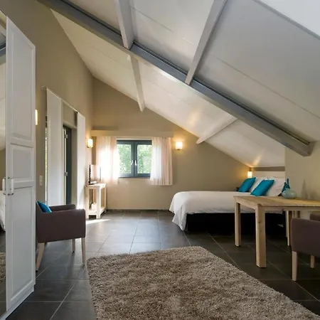 Bed & Breakfast Commandeur *